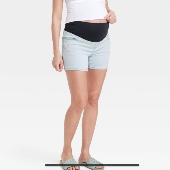 New Isabel Maternity over belly Jean shorts - Picture 2 of 5